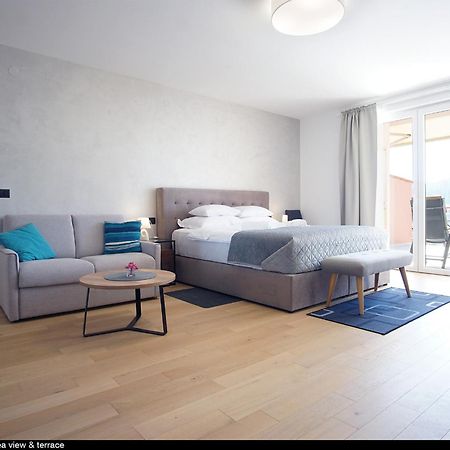 Val De Laco Studio Apartments روفينج المظهر الخارجي الصورة