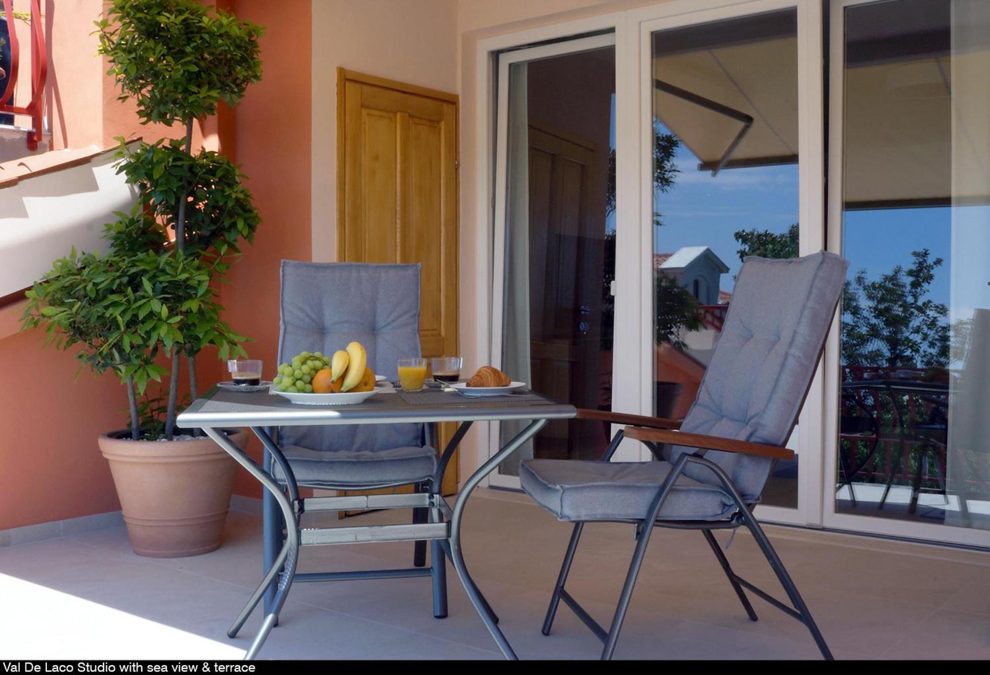 Val De Laco Studio Apartments روفينج المظهر الخارجي الصورة