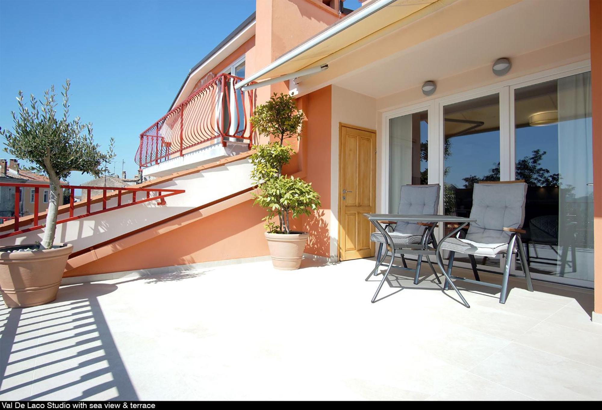 Val De Laco Studio Apartments روفينج المظهر الخارجي الصورة